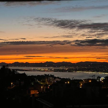 Agreable 3 Pieces Climatise Avec Vue Mer Et Parking Villefranche-sur-Mer Exterior foto