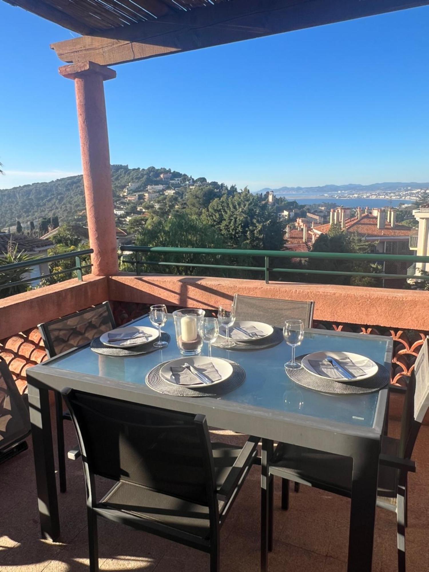 Agreable 3 Pieces Climatise Avec Vue Mer Et Parking Villefranche-sur-Mer Exterior foto